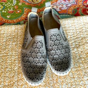 Grey loafers w cutouts